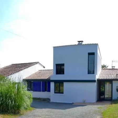 Holiday home Du Tertre Fronsac (Gironde)