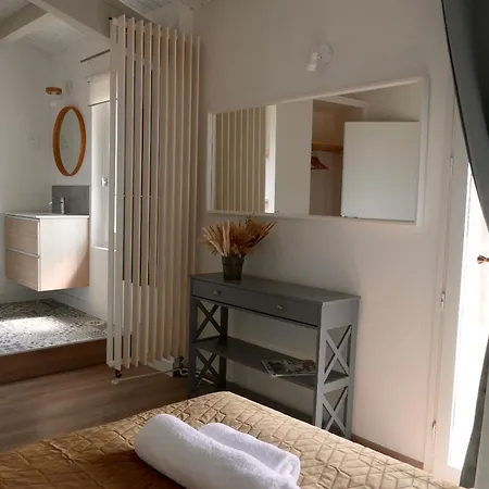 Holiday home Du Tertre *